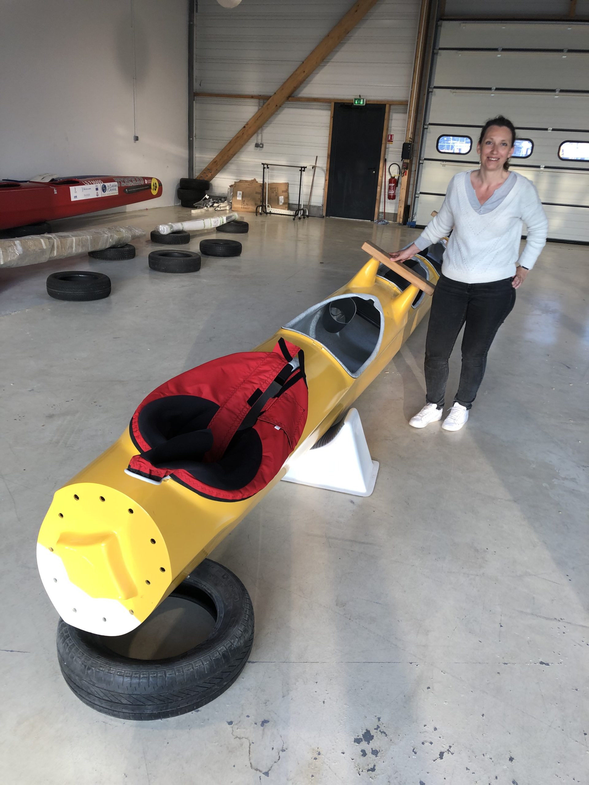 Arrivée d’une pirogue polynésienne de haut niveau aux Sables d’Olonne